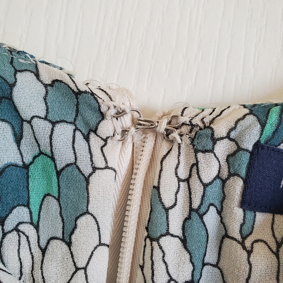 🆕️ French Connection Feather Feilds Dress - Picture 10 of 13